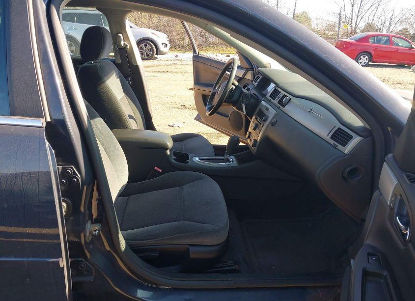 Photo 5 of 2008 Chevrolet Impala LT (VIN 2G1WC583281358173)