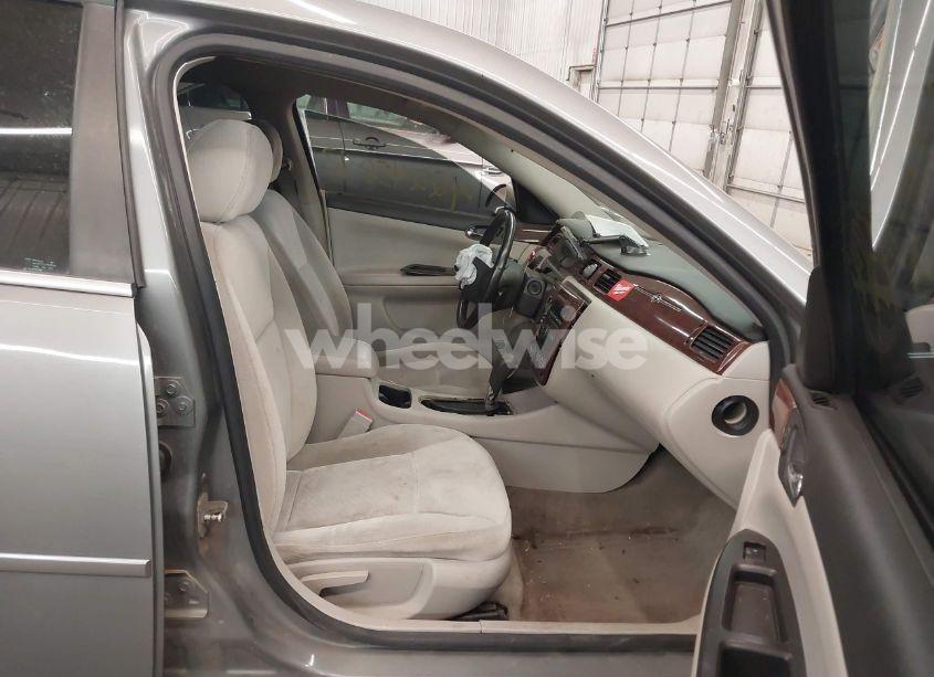 Photo 5 of 2008 Chevrolet Impala LT (VIN 2G1WC583381214177)