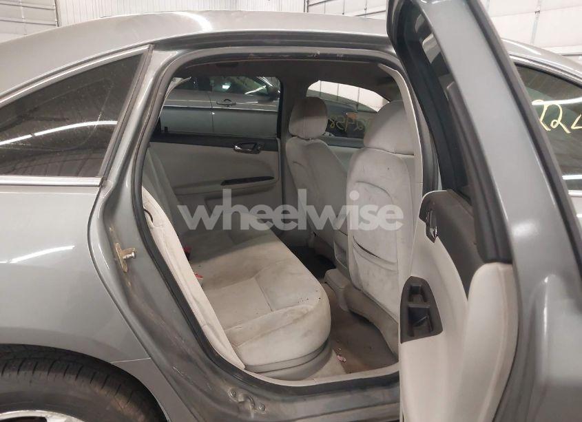 Photo 8 of 2008 Chevrolet Impala LT (VIN 2G1WC583381214177)