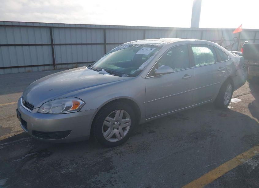 Photo 2 of 2007 Chevrolet Impala LT (VIN 2G1WC58R779161729)