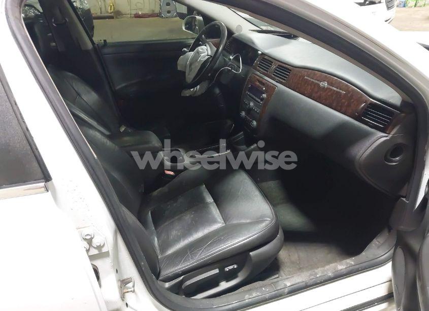 Photo 5 of 2012 Chevrolet Impala LTZ (VIN 2G1WC5E30C1216269)