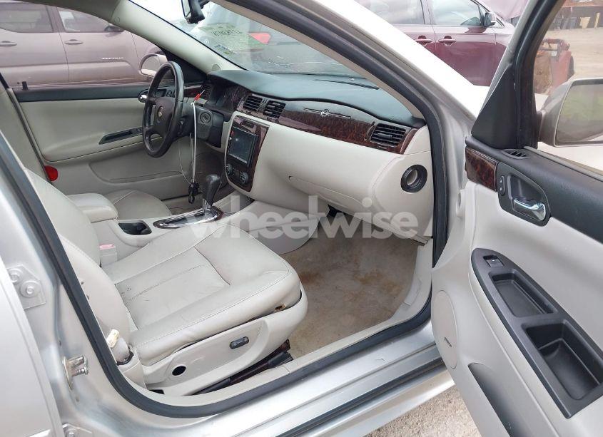 Photo 5 of 2012 Chevrolet Impala LTZ (VIN 2G1WC5E31C1102846)