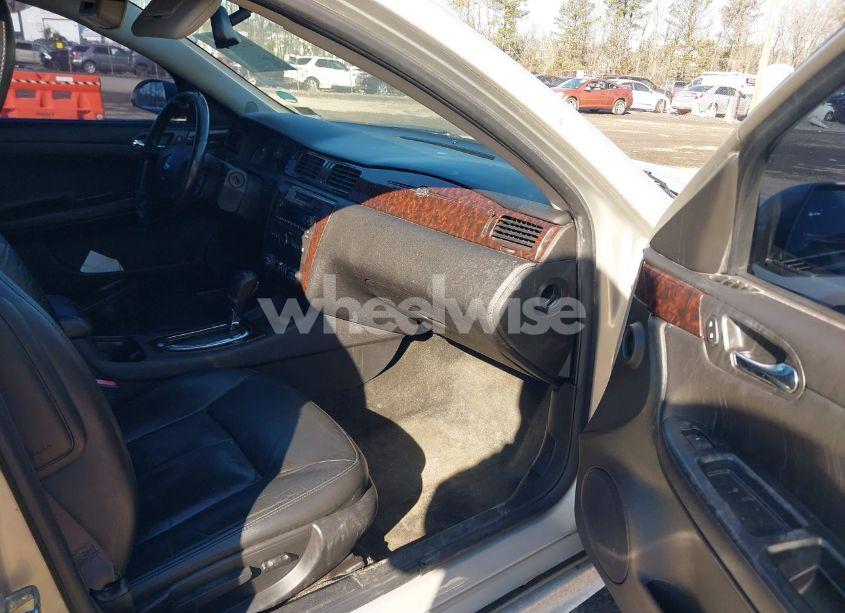 Photo 5 of 2012 Chevrolet Impala LTZ (VIN 2G1WC5E31C1190345)