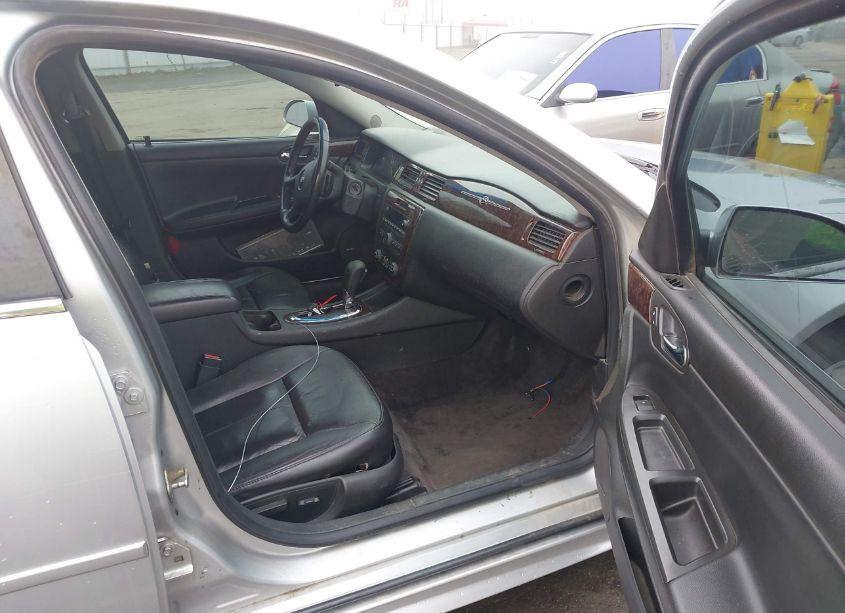 Photo 5 of 2013 Chevrolet Impala LTZ (VIN 2G1WC5E31D1252778)