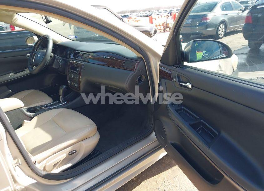 Photo 5 of 2012 Chevrolet Impala LTZ (VIN 2G1WC5E32C1103634)