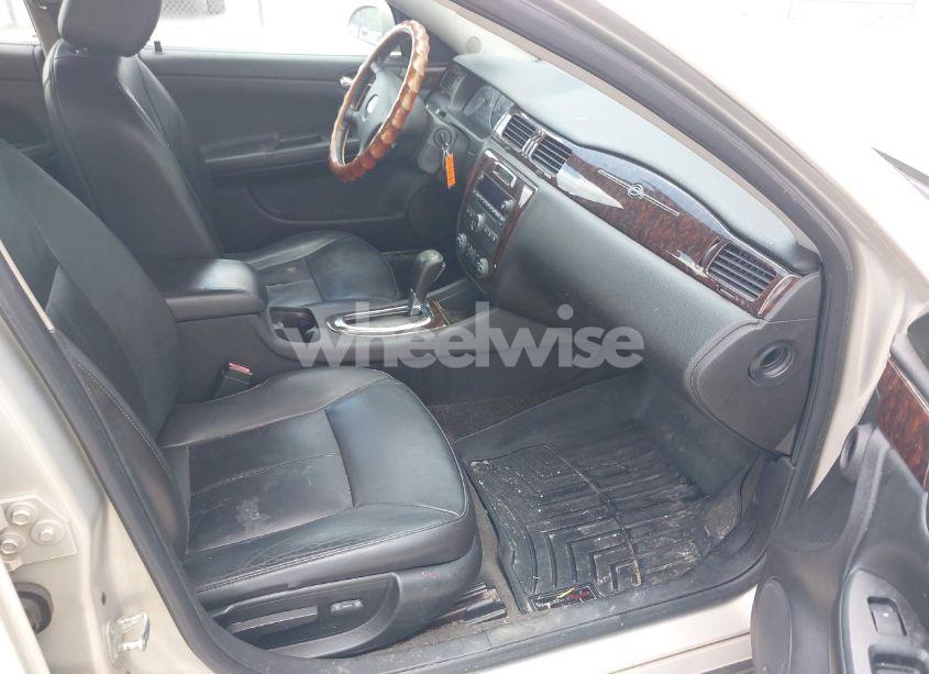 Photo 5 of 2012 Chevrolet Impala LTZ (VIN 2G1WC5E32C1324411)