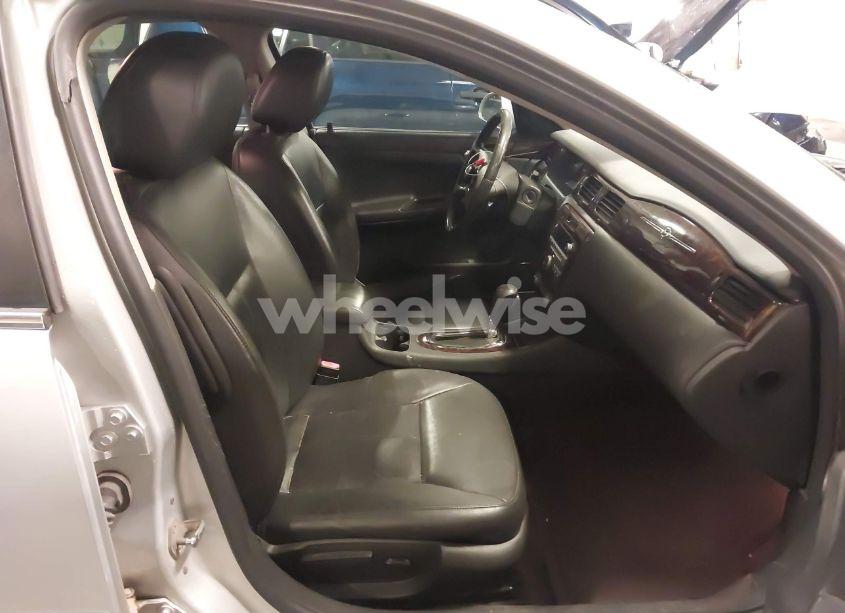 Photo 5 of 2013 Chevrolet Impala LTZ (VIN 2G1WC5E32D1186290)