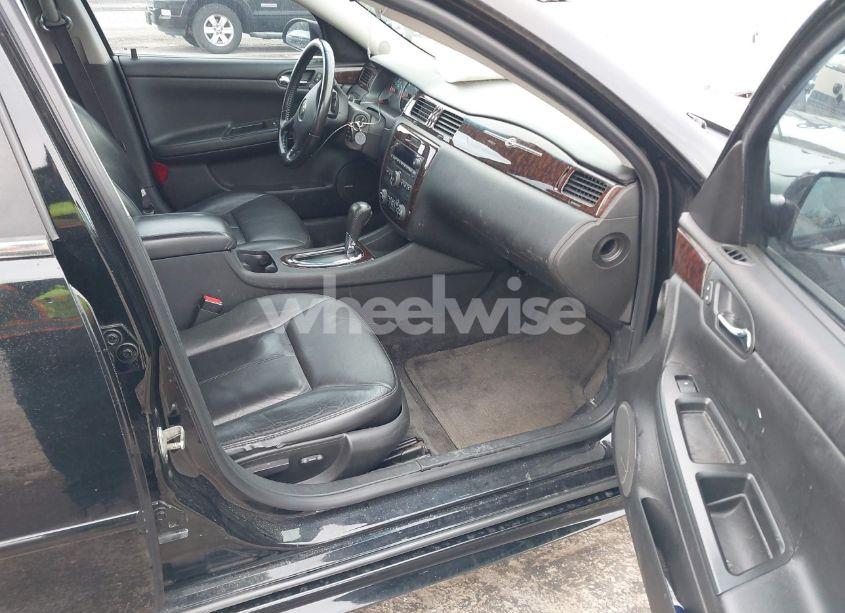 Photo 5 of 2013 Chevrolet Impala LTZ (VIN 2G1WC5E33D1129273)