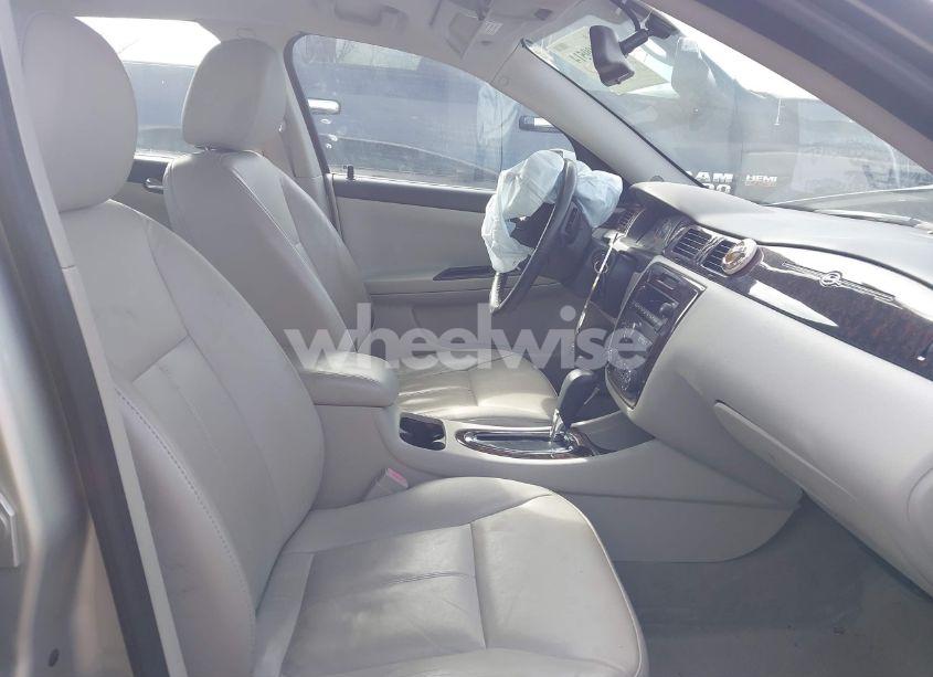 Photo 5 of 2012 Chevrolet Impala LTZ (VIN 2G1WC5E34C1180652)