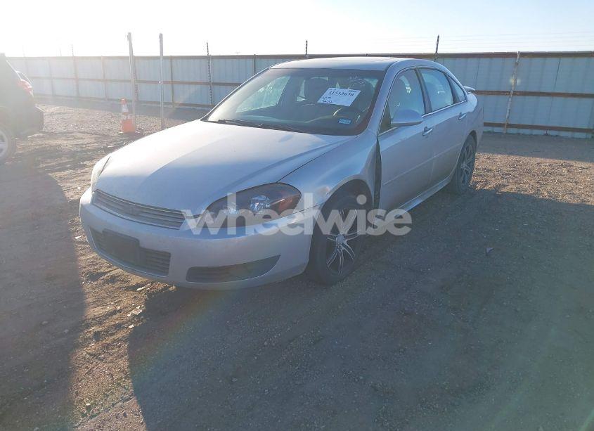 Photo 2 of 2013 Chevrolet Impala LTZ (VIN 2G1WC5E35D1233893)