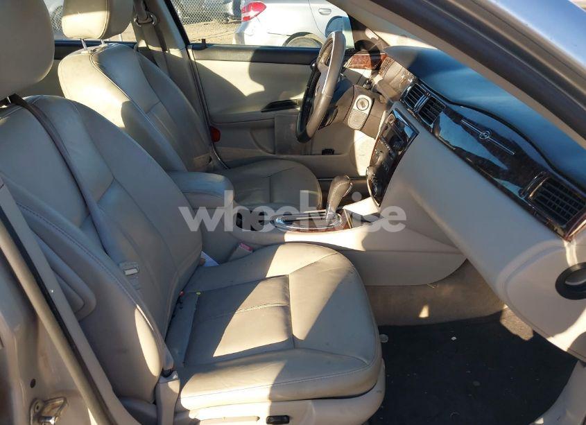 Photo 5 of 2013 Chevrolet Impala LTZ (VIN 2G1WC5E35D1233893)