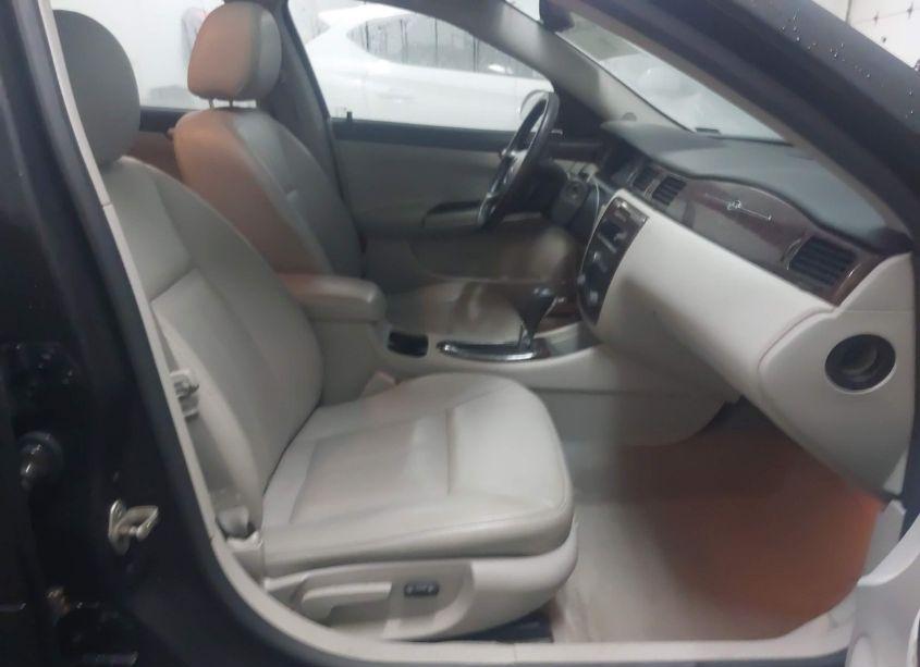 Photo 5 of 2013 Chevrolet Impala LTZ (VIN 2G1WC5E37D1257936)