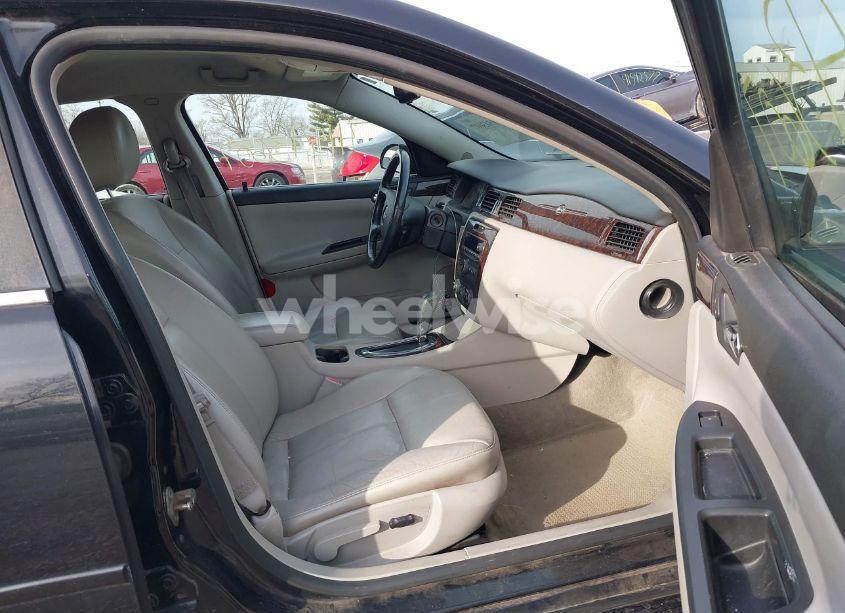 Photo 5 of 2012 Chevrolet Impala LTZ (VIN 2G1WC5E38C1200403)