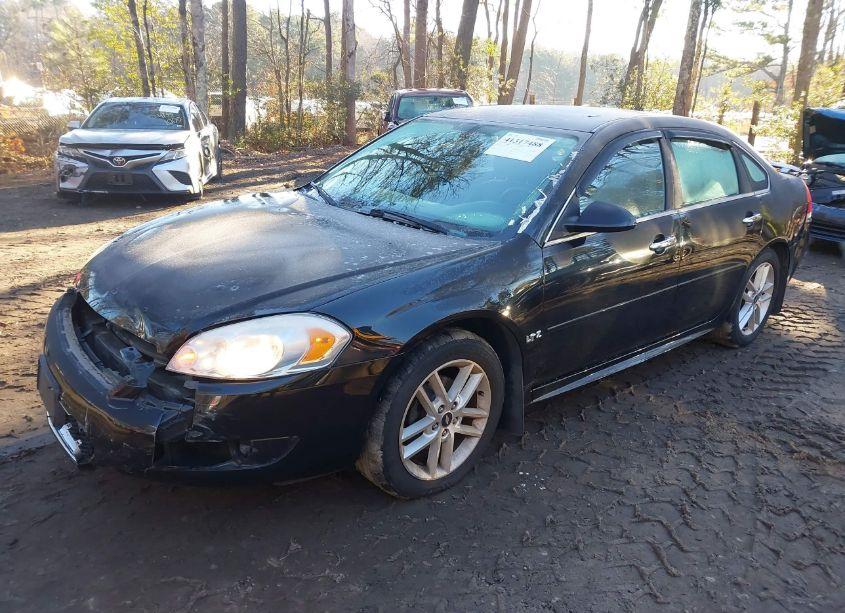 Photo 2 of 2013 Chevrolet Impala LTZ (VIN 2G1WC5E38D1104983)