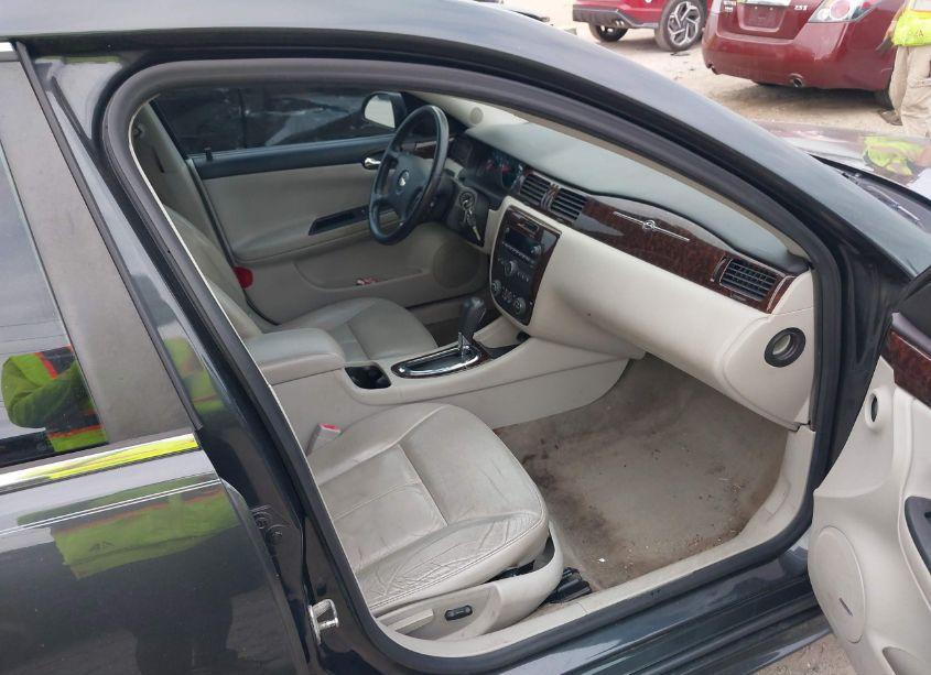 Photo 5 of 2013 Chevrolet Impala LTZ (VIN 2G1WC5E38D1121959)