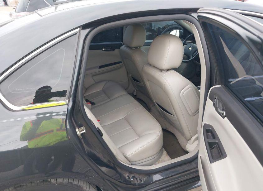 Photo 8 of 2013 Chevrolet Impala LTZ (VIN 2G1WC5E38D1121959)