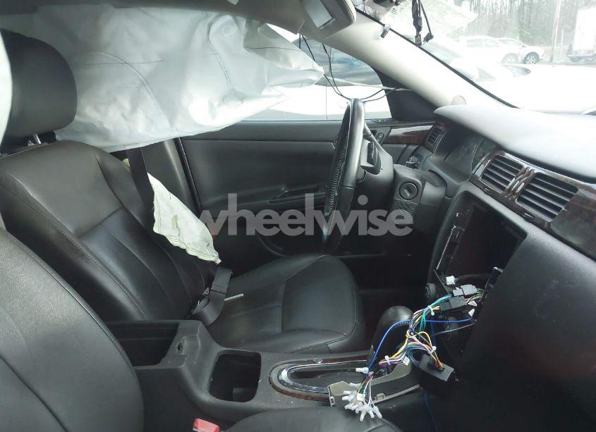 Photo 5 of 2013 Chevrolet Impala LTZ (VIN 2G1WC5E38D1160809)