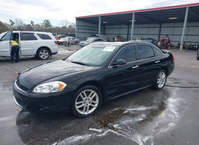 Photo 2 of 2013 Chevrolet Impala LTZ (VIN 2G1WC5E38D1196192)