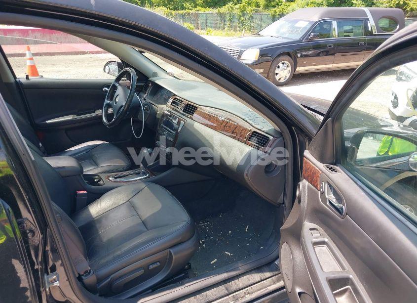 Photo 5 of 2012 Chevrolet Impala LTZ (VIN 2G1WC5E39C1180615)