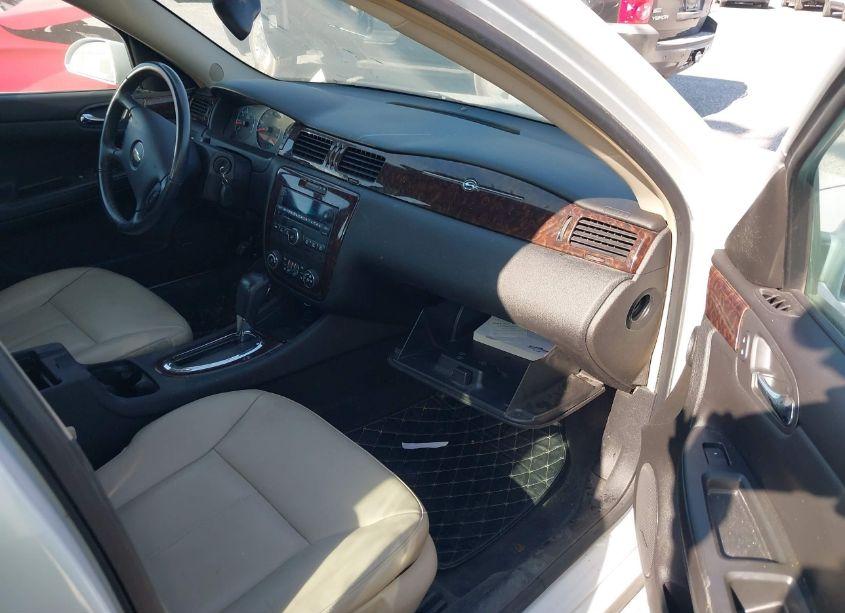 Photo 5 of 2012 Chevrolet Impala LTZ (VIN 2G1WC5E39C1217386)