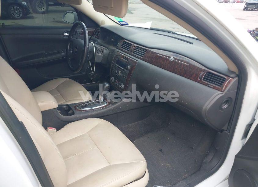 Photo 5 of 2013 Chevrolet Impala LTZ (VIN 2G1WC5E39D1190854)