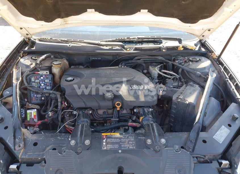Photo 9 of 2011 Chevrolet Impala LTZ (VIN 2G1WC5EM0B1106104)