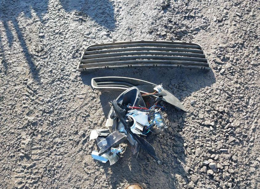 Photo 12 of 2011 Chevrolet Impala LTZ (VIN 2G1WC5EM0B1109410)