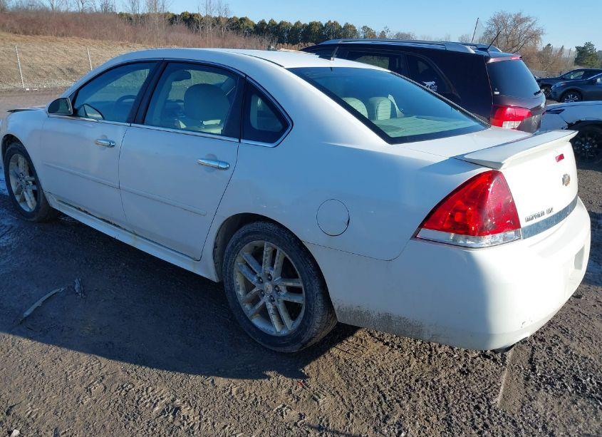 Photo 3 of 2011 Chevrolet Impala LTZ (VIN 2G1WC5EM0B1109410)