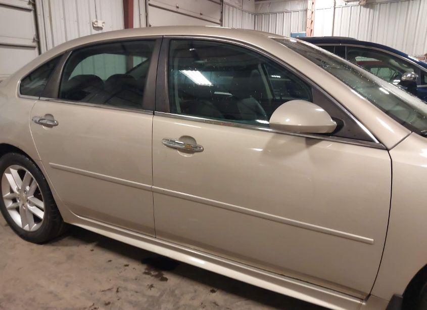 Photo 13 of 2010 Chevrolet Impala LTZ (VIN 2G1WC5EM1A1163717)