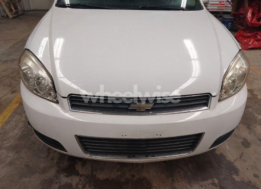 Photo 6 of 2010 Chevrolet Impala LTZ (VIN 2G1WC5EM1A1208168)