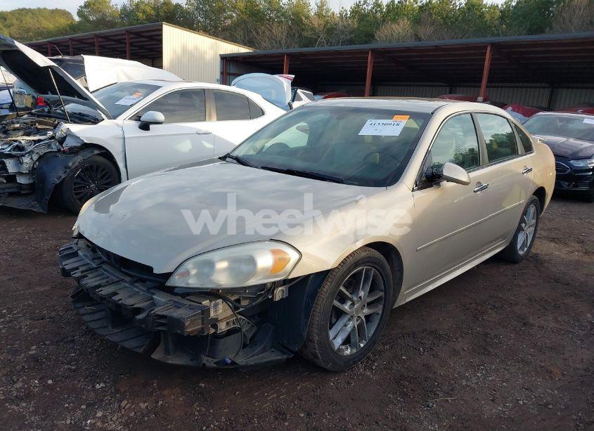 Photo 2 of 2010 Chevrolet Impala LTZ (VIN 2G1WC5EM1A1257340)