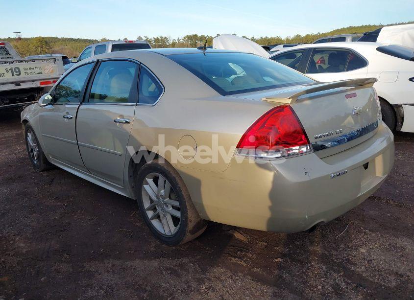 Photo 3 of 2010 Chevrolet Impala LTZ (VIN 2G1WC5EM1A1257340)