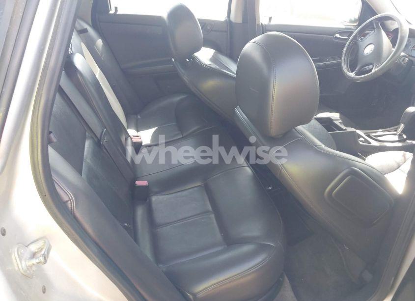 Photo 8 of 2011 Chevrolet Impala LTZ (VIN 2G1WC5EM1B1164075)