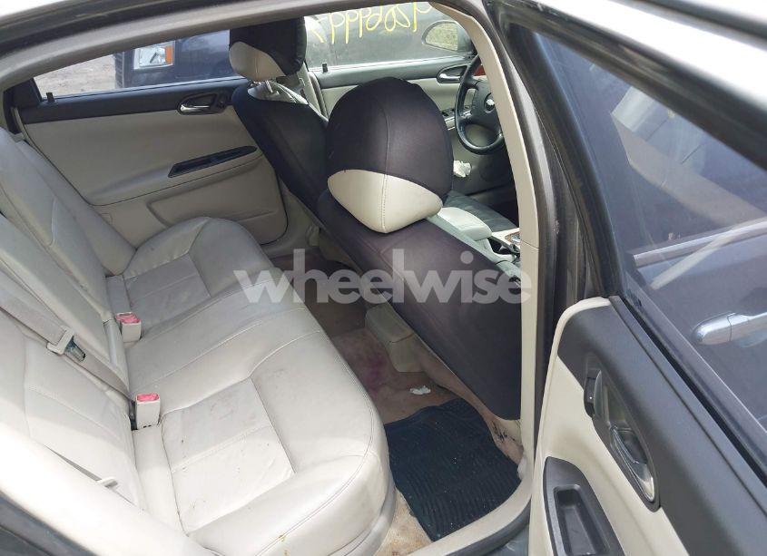 Photo 8 of 2010 Chevrolet Impala LTZ (VIN 2G1WC5EM2A1138406)