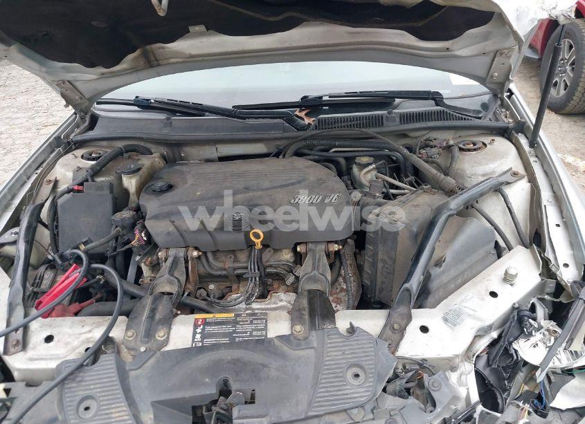 Photo 10 of 2011 Chevrolet Impala LTZ (VIN 2G1WC5EM2B1104936)