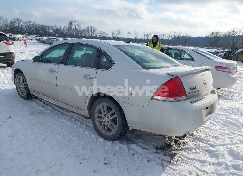 Photo 3 of 2011 Chevrolet Impala LTZ (VIN 2G1WC5EM2B1161007)