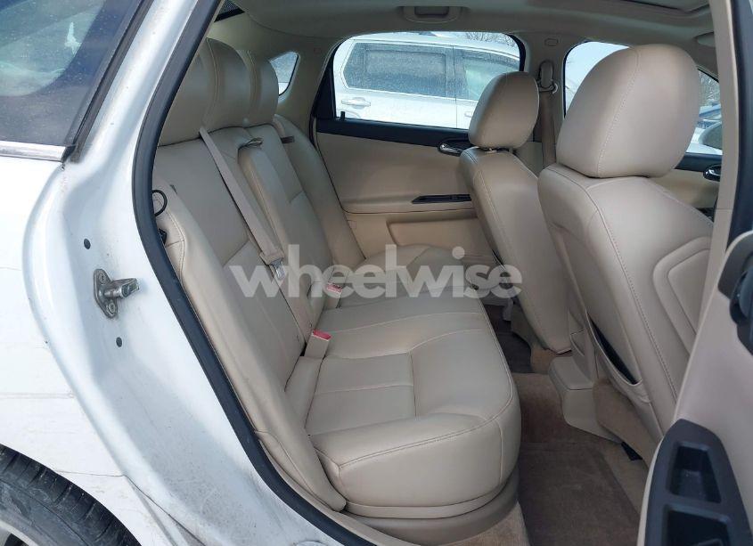 Photo 8 of 2011 Chevrolet Impala LTZ (VIN 2G1WC5EM2B1161007)