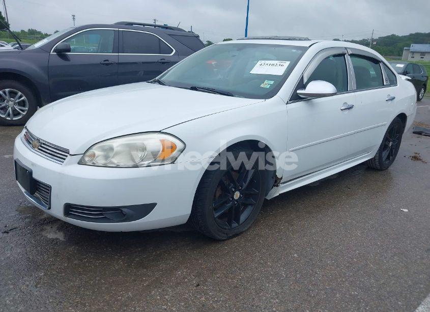 Photo 2 of 2011 Chevrolet Impala LTZ (VIN 2G1WC5EM2B1201389)