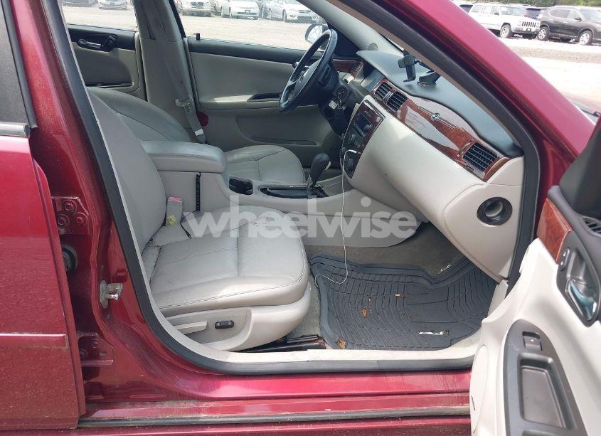 Photo 5 of 2011 Chevrolet Impala LTZ (VIN 2G1WC5EM3B1247393)