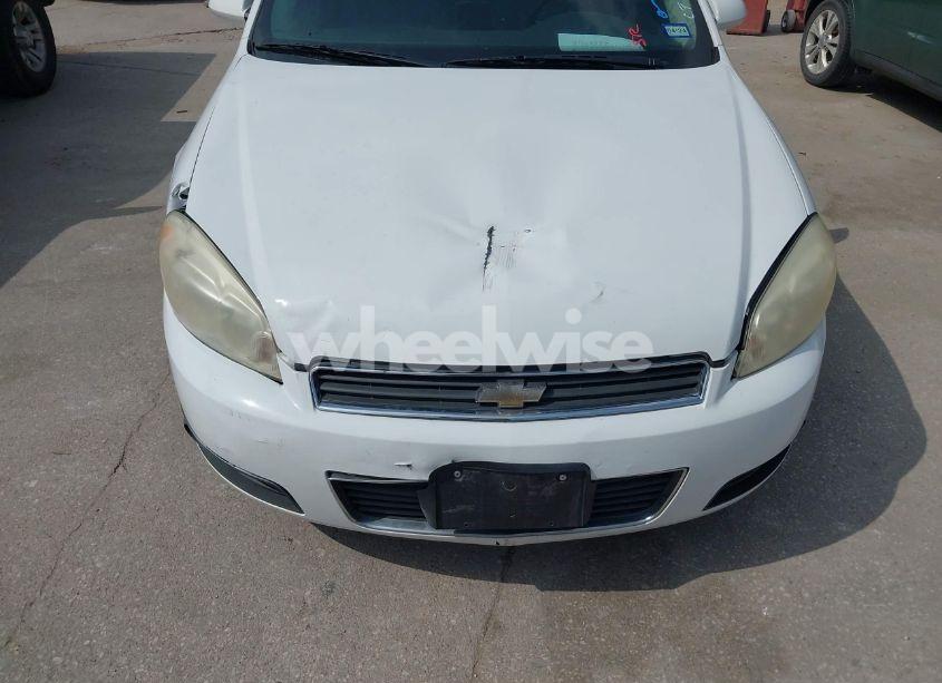 Photo 6 of 2010 Chevrolet Impala LTZ (VIN 2G1WC5EM4A1241701)