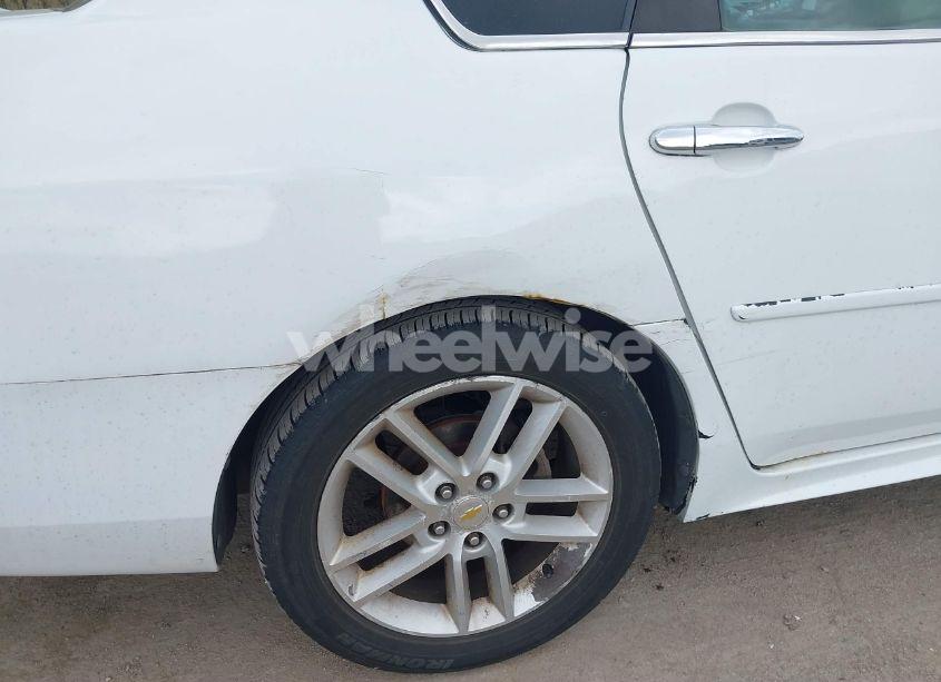 Photo 6 of 2011 Chevrolet Impala LTZ (VIN 2G1WC5EM4B1143544)