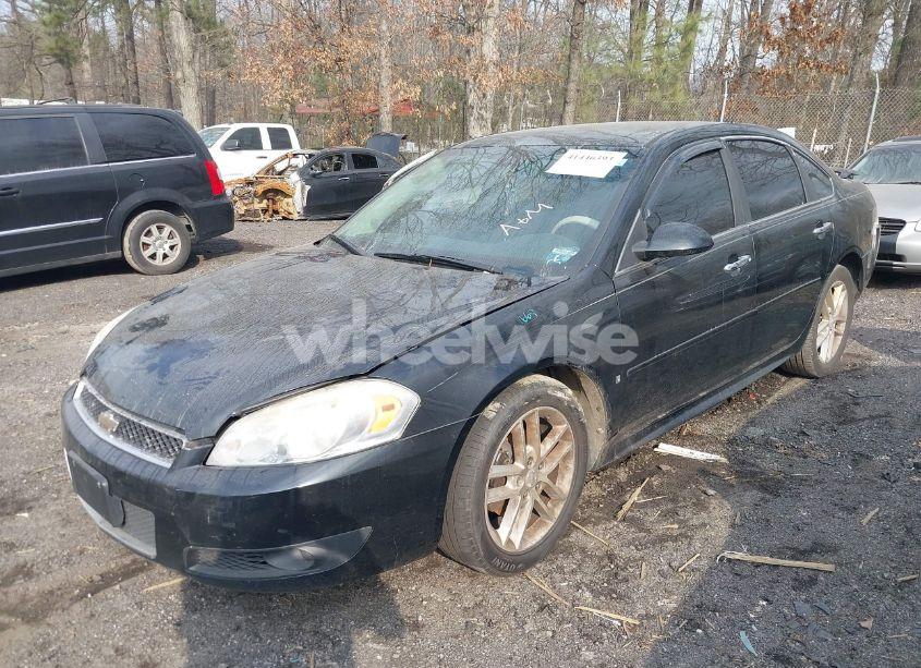 Photo 2 of 2011 Chevrolet Impala LTZ (VIN 2G1WC5EM5B1165987)