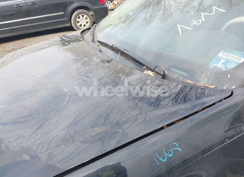 Photo 6 of 2011 Chevrolet Impala LTZ (VIN 2G1WC5EM5B1165987)