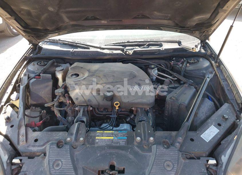 Photo 10 of 2010 Chevrolet Impala LTZ (VIN 2G1WC5EM6A1125576)