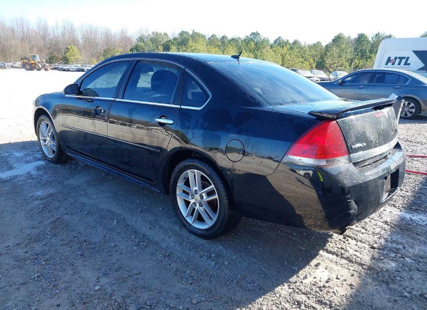 Photo 3 of 2010 Chevrolet Impala LTZ (VIN 2G1WC5EM6A1144032)