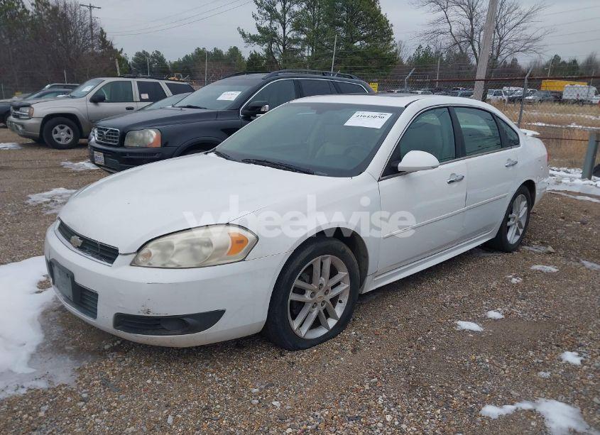 Photo 2 of 2010 Chevrolet Impala LTZ (VIN 2G1WC5EM6A1260394)