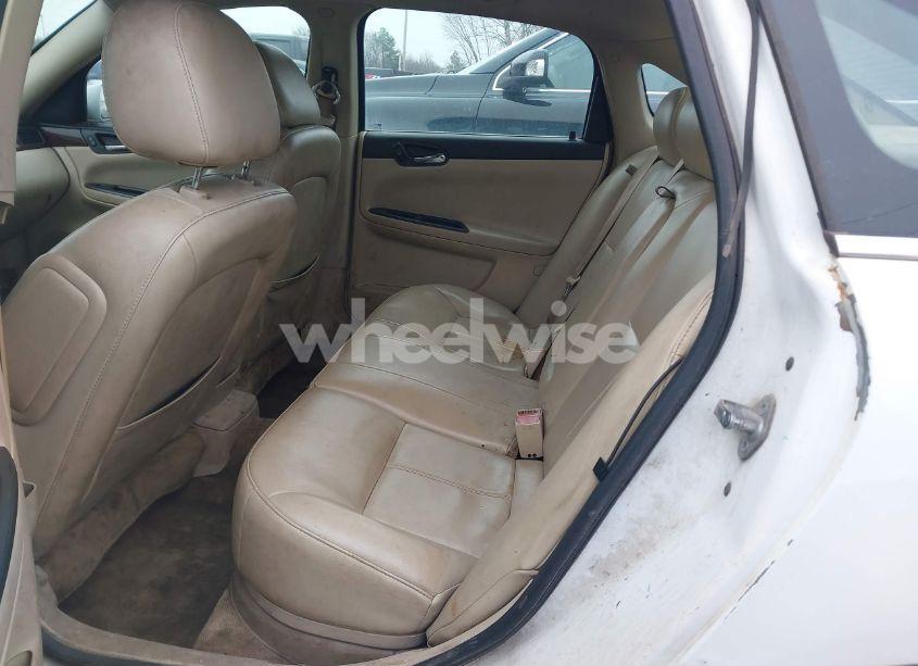 Photo 8 of 2010 Chevrolet Impala LTZ (VIN 2G1WC5EM6A1260394)