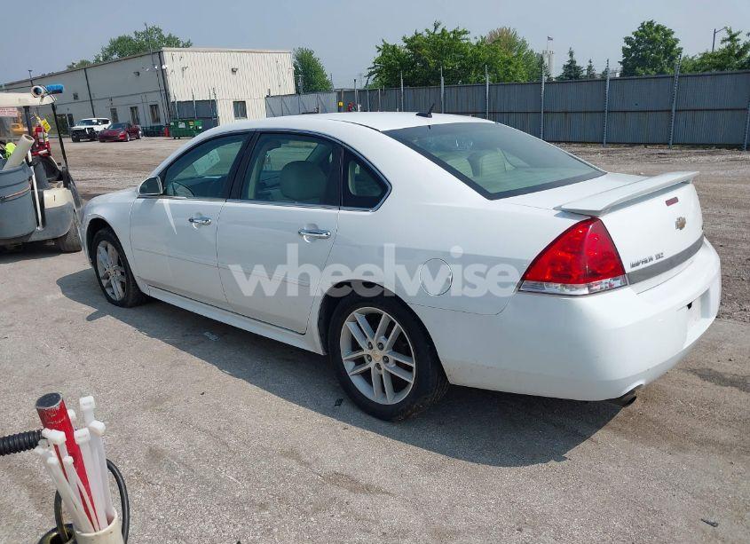 Photo 3 of 2011 Chevrolet Impala LTZ (VIN 2G1WC5EM6B1166002)