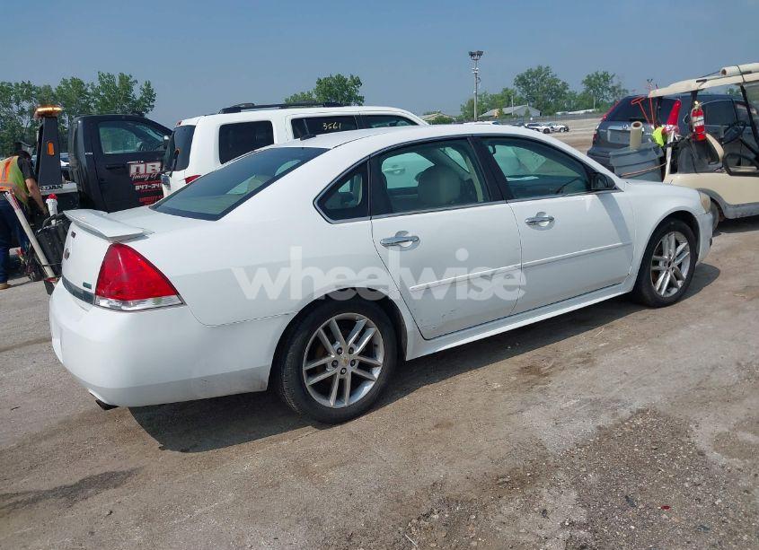 Photo 4 of 2011 Chevrolet Impala LTZ (VIN 2G1WC5EM6B1166002)