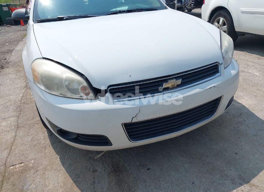 Photo 6 of 2011 Chevrolet Impala LTZ (VIN 2G1WC5EM6B1166002)